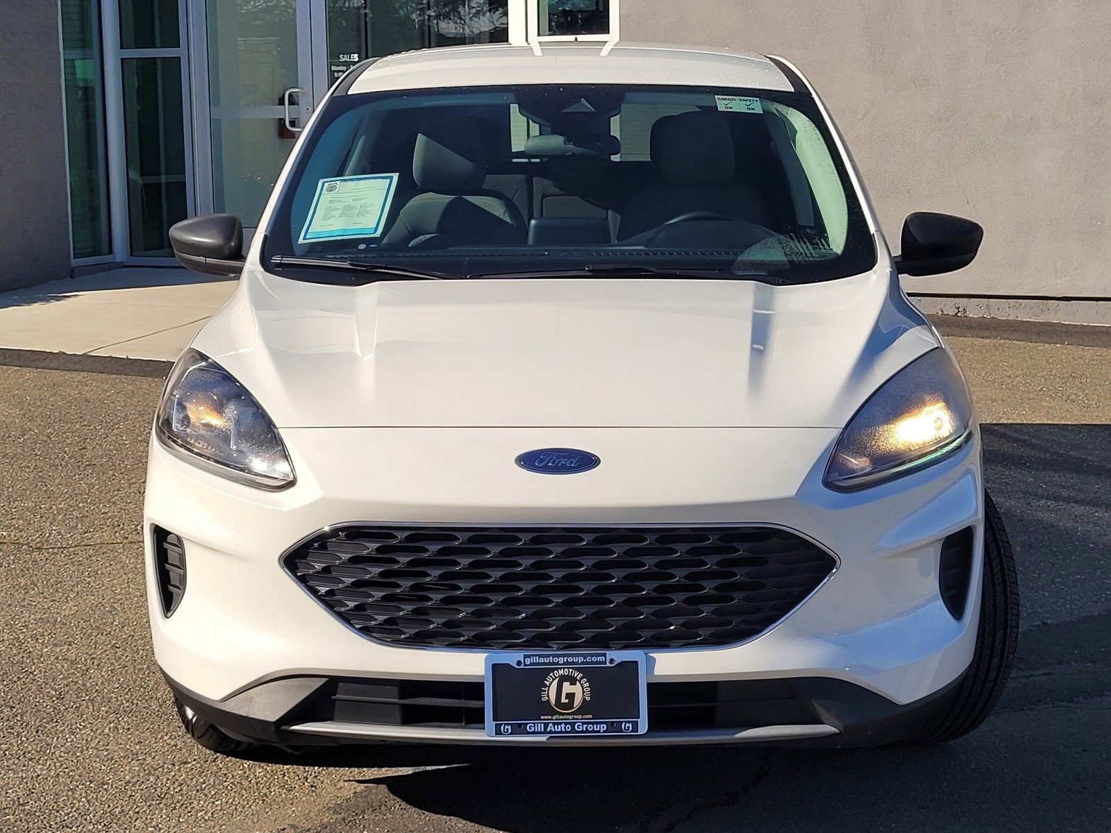 Used 2022 Ford Escape SE w/ Convenience Package image 2