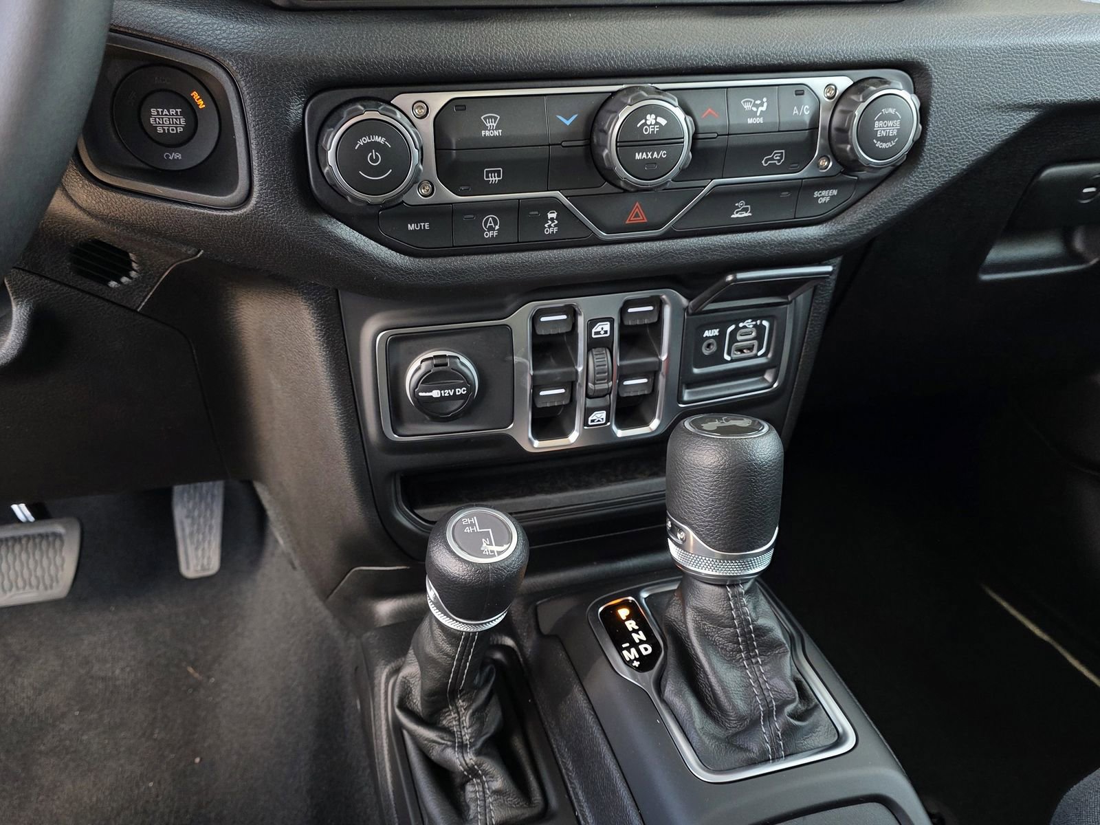 New 2026 Jeep Wrangler Unlimited Sport image 17