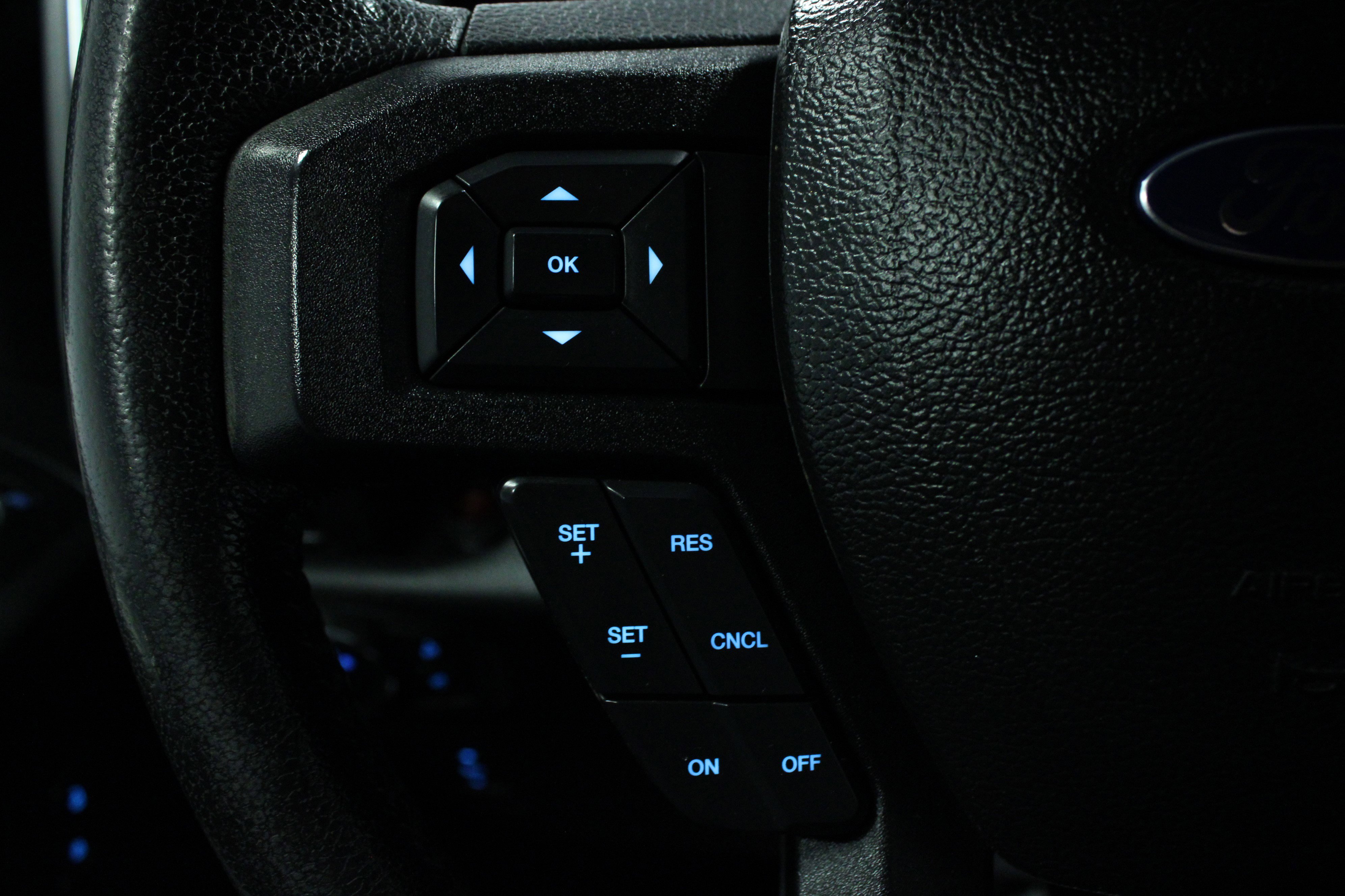 Used 2016 Ford F150 XLT w/ Equipment Group 302A Luxury image 20