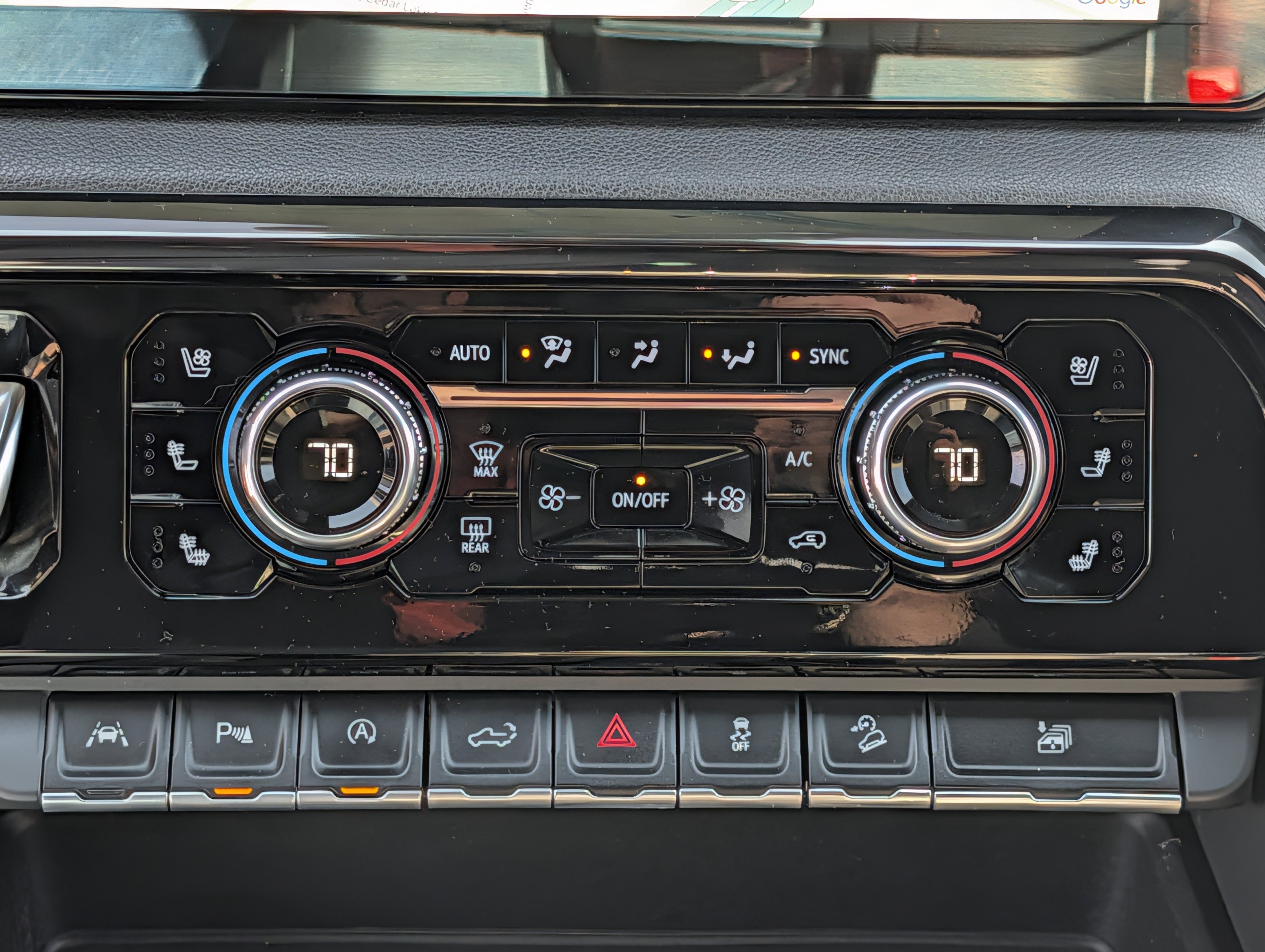 Used 2022 GMC Sierra 1500 AT4 w/ Technology Package image 26
