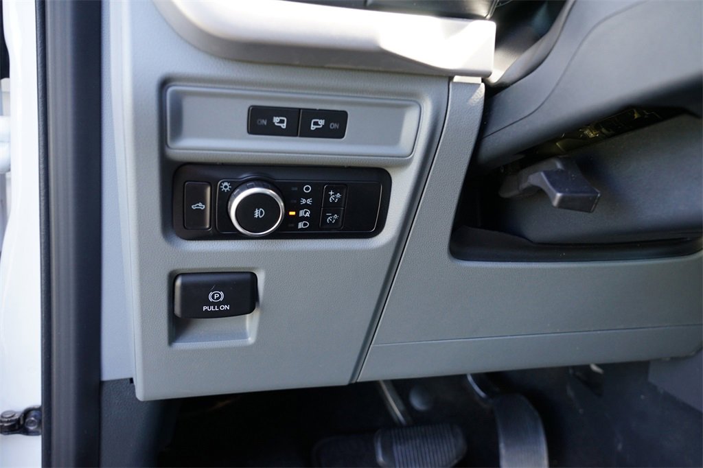 Used 2023 Ford F150 XLT w/ Trailer Tow Package image 15