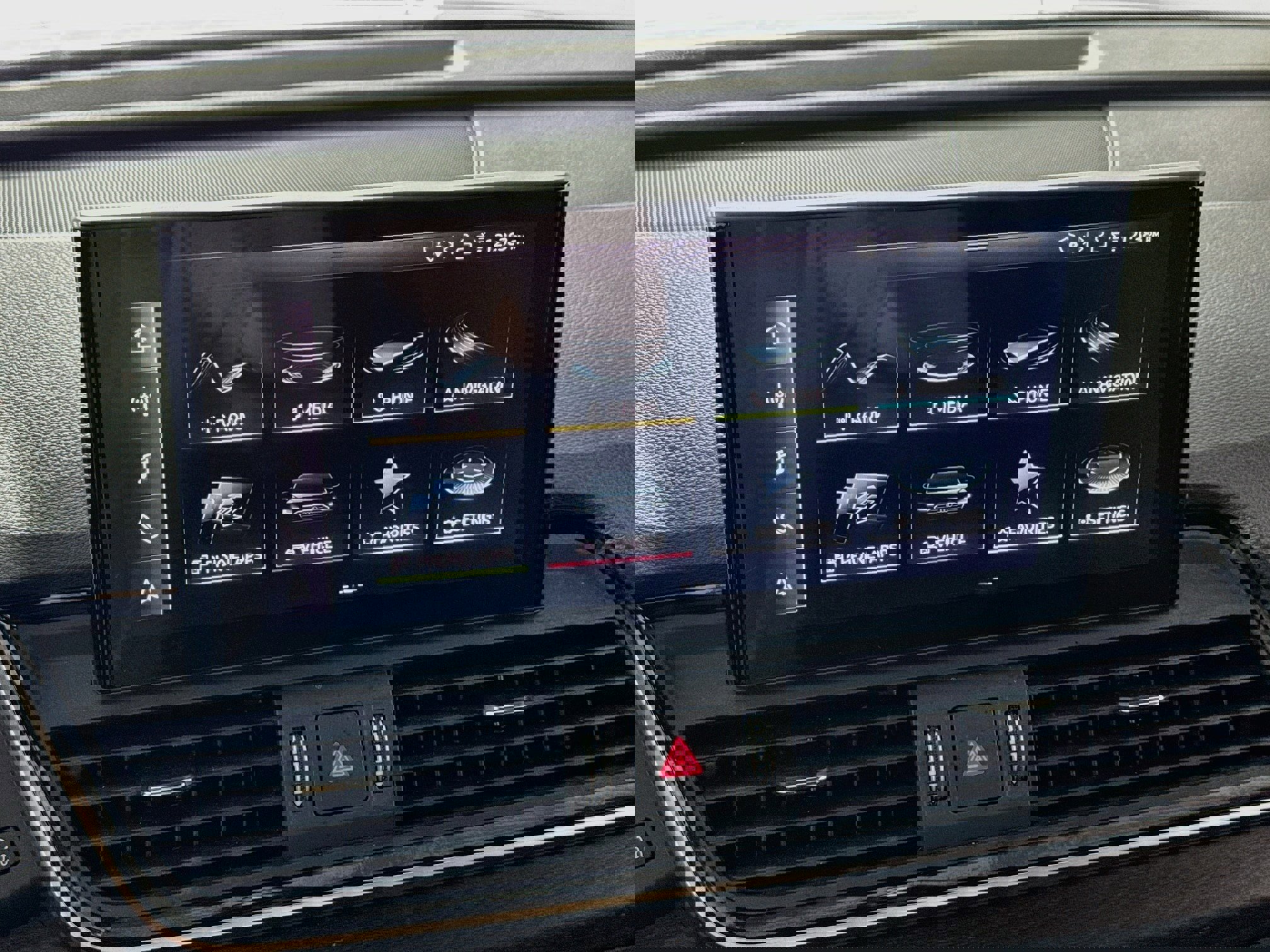 Used 2023 Audi Q5 2.0T Prestige w/ Prestige Package AWD/4WD image 19