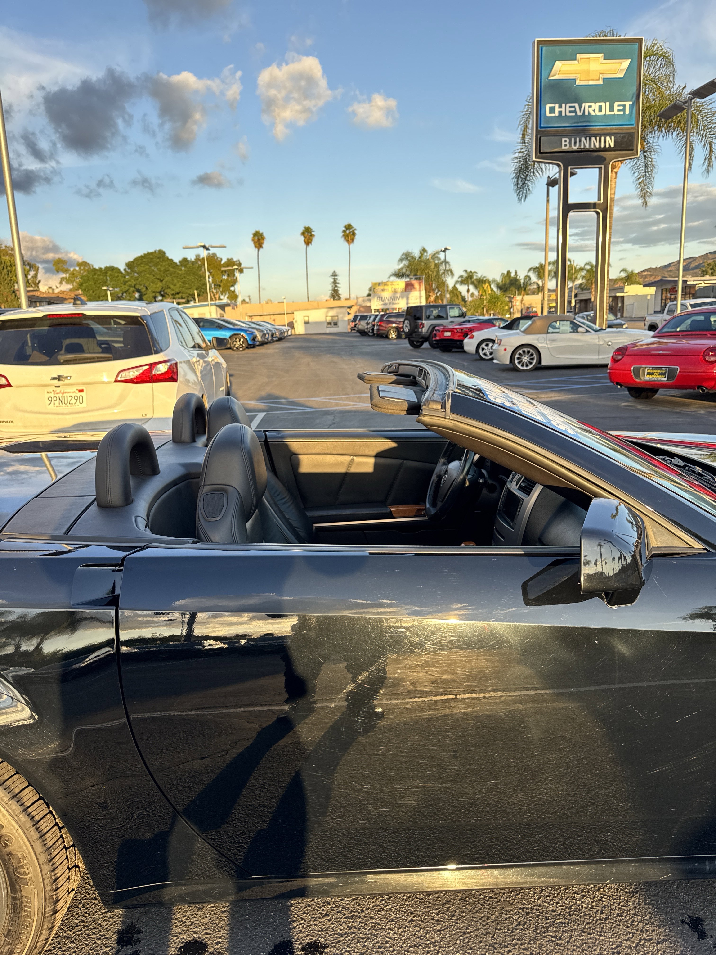 Used 2004 Cadillac XLR image 29