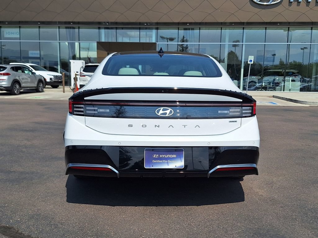 Certified 2025 Hyundai Sonata Limited FWD image 4