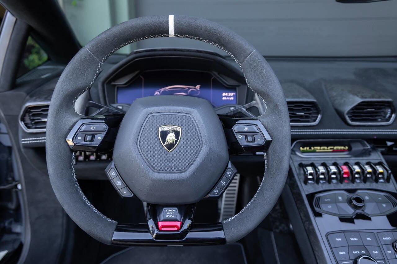 Used 2018 Lamborghini Huracan Performante image 56