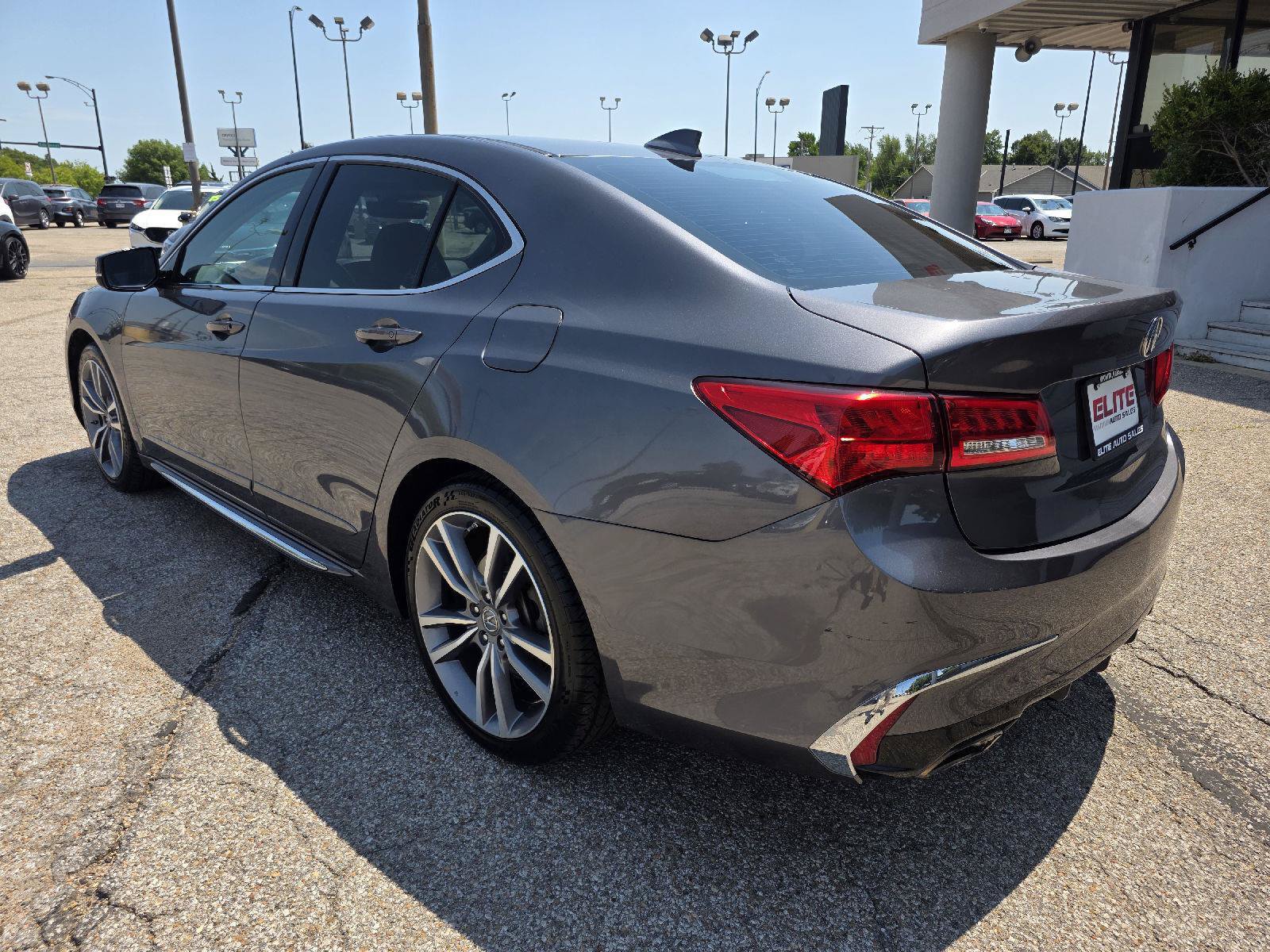 Used 2020 Acura TLX w/ Technology Package FWD image 9