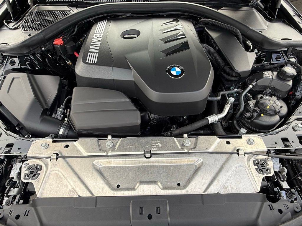 Used 2025 BMW 330i Sedan w/ Convenience Package image 32