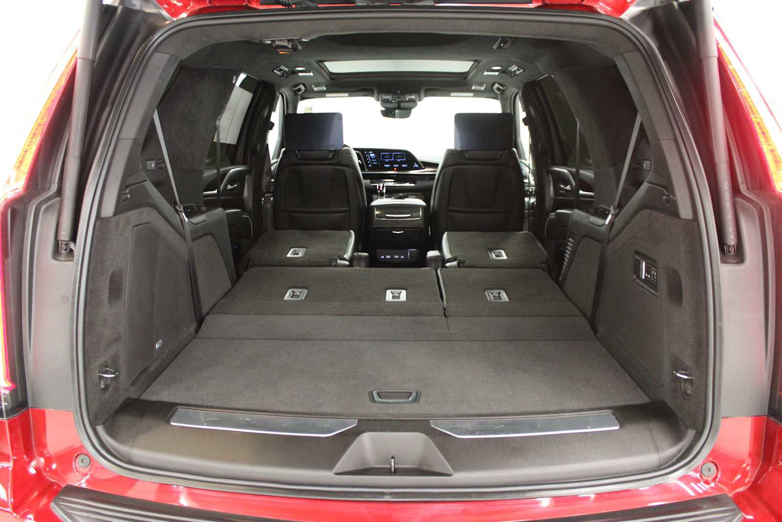 Certified 2023 Cadillac Escalade Sport Platinum image 12