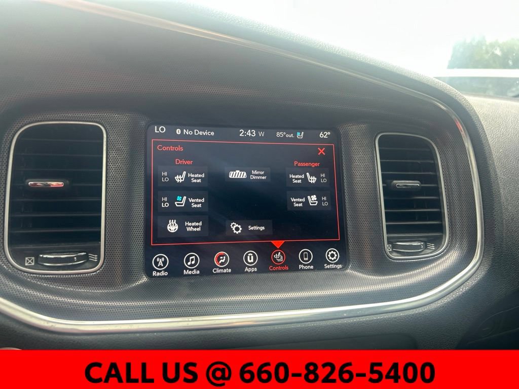 Used 2017 Dodge Charger R/T w/ Plus Group RWD image 17