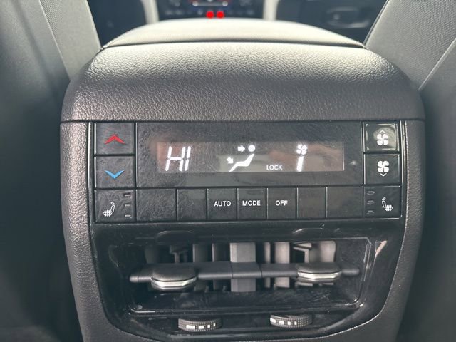 Used 2022 Jeep Grand Cherokee L Limited image 26