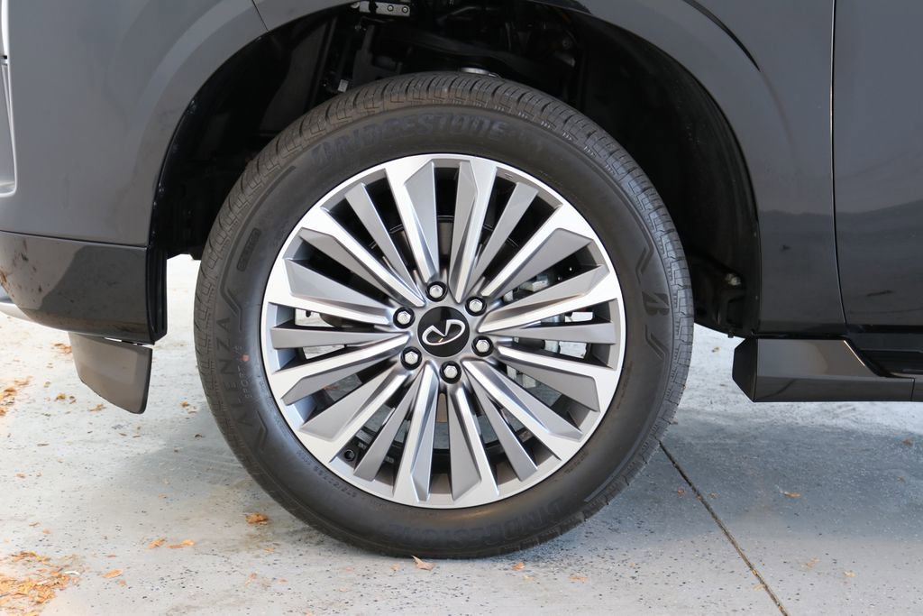 Certified 2025 INFINITI QX80 Sensory image 44