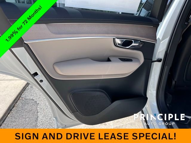 New 2026 Volvo XC90 B6 Plus w/ Protection Package Premier image 21