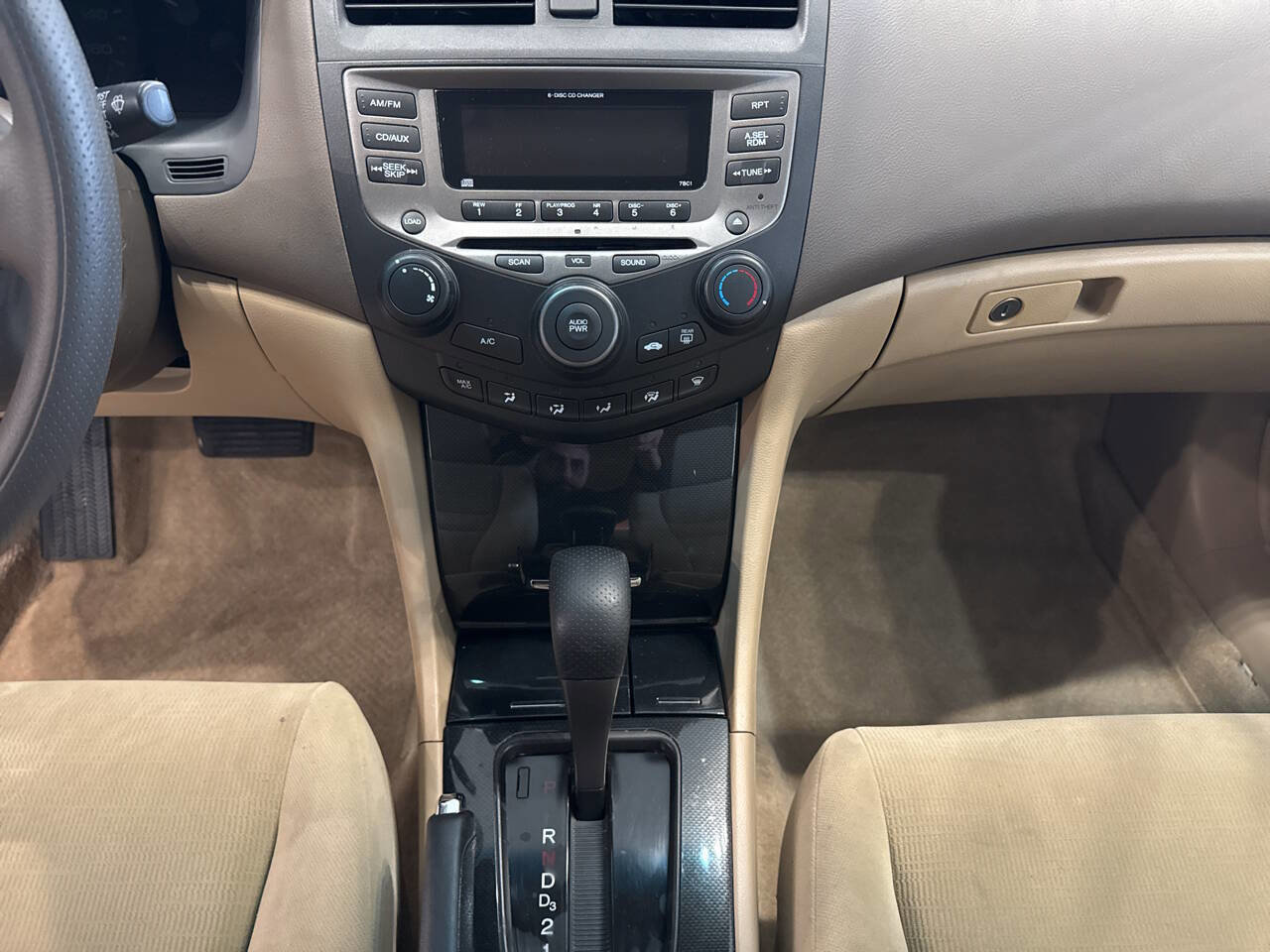 Used 2006 Honda Accord SE image 24