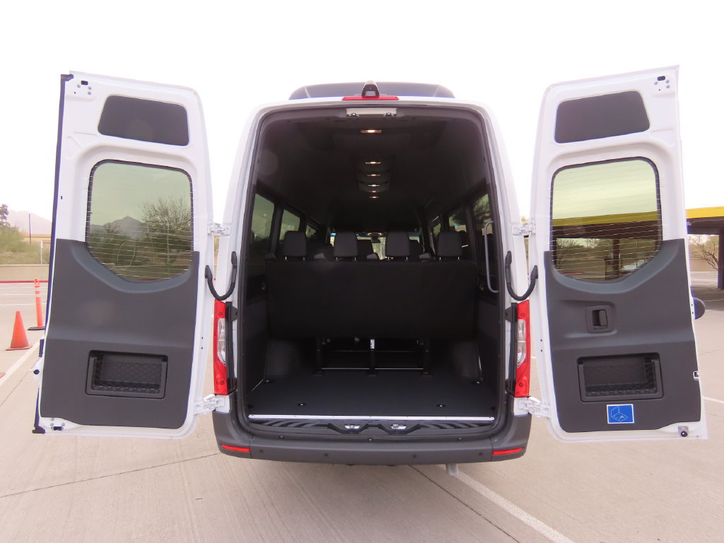 Used 2025 Mercedes-Benz Sprinter 2500 image 32