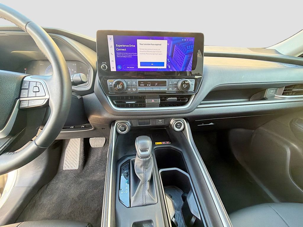 Used 2025 Toyota Grand Highlander FWD image 27