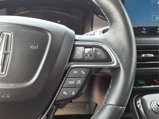 Used 2023 Lincoln Nautilus FWD image 15