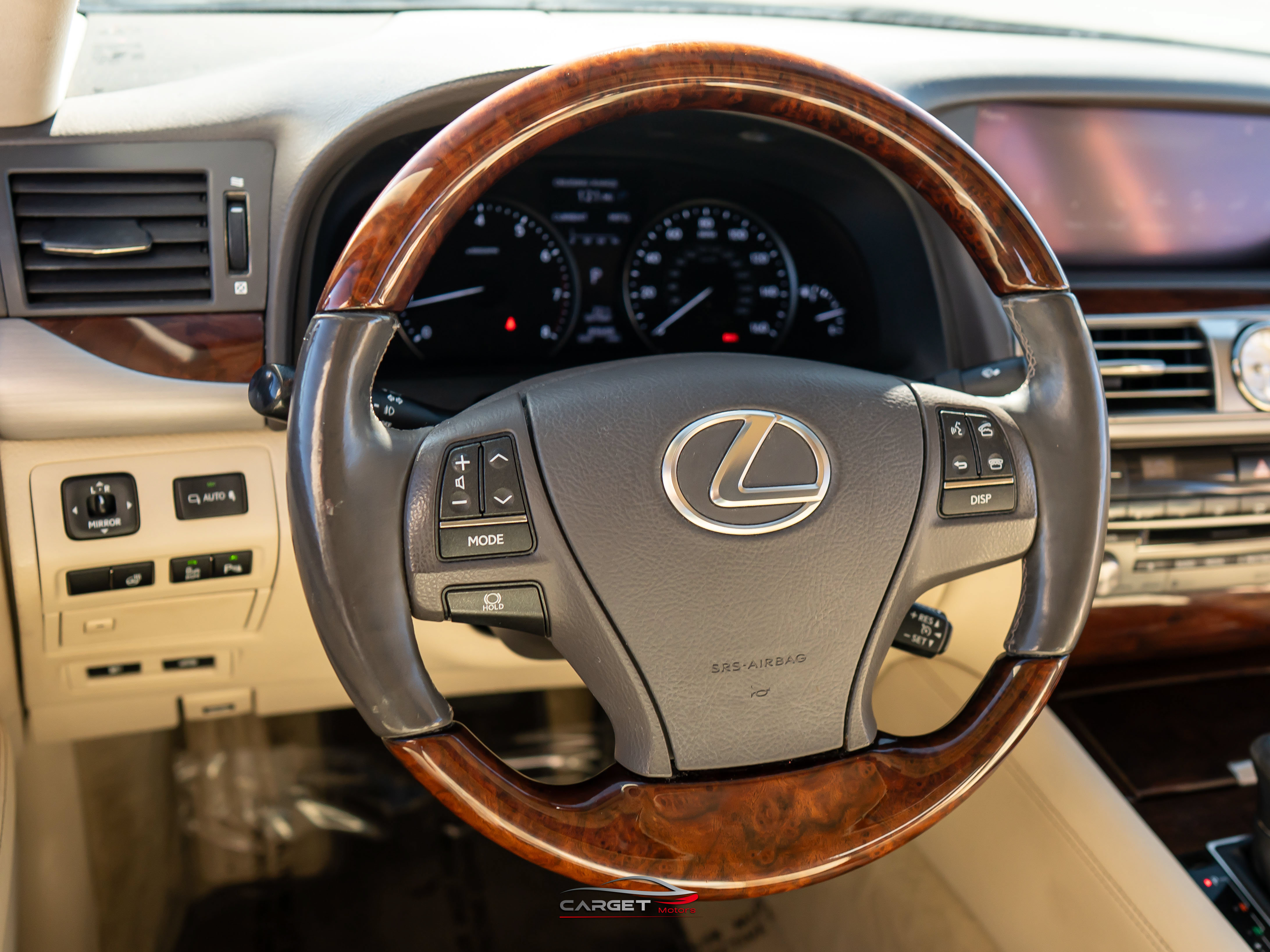Used 2016 Lexus LS 460 AWD w/ Comfort Package image 23
