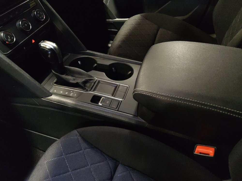 Used 2020 Volkswagen Atlas Cross Sport S FWD image 26