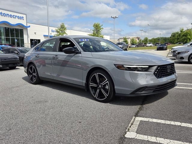 Used 2024 Honda Accord Sport image 8