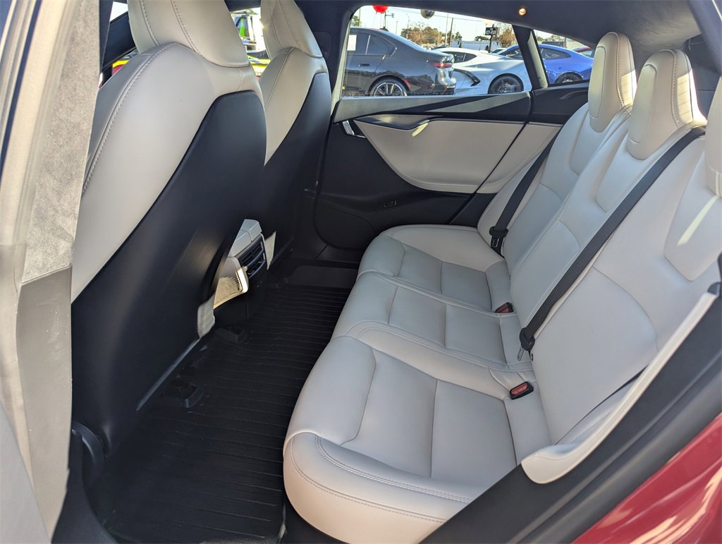 Used 2021 Tesla Model S Long Range Plus image 9