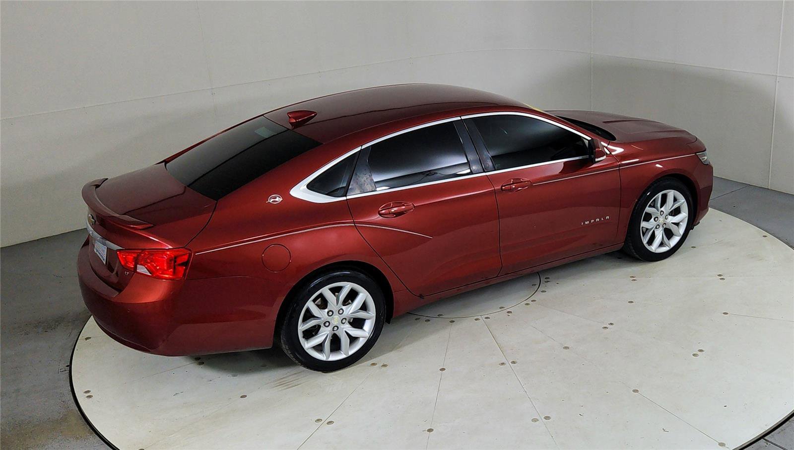 Used 2015 Chevrolet Impala LT image 19