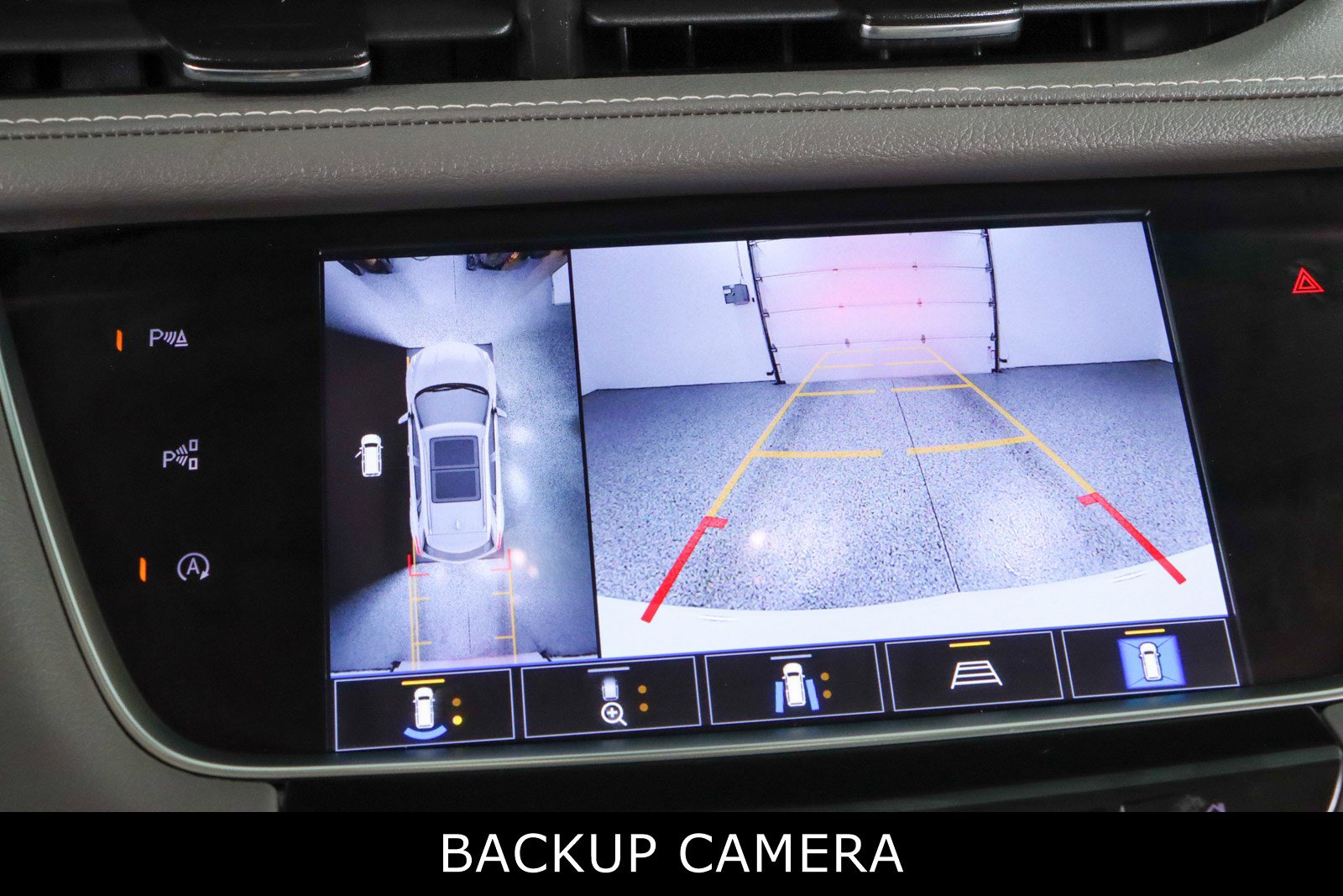 Used 2023 Cadillac XT5 Premium Luxury w/ Technology Package FWD image 19