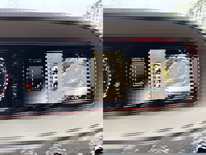 Used 2015 Mercedes-Benz S 550 Sedan image 34