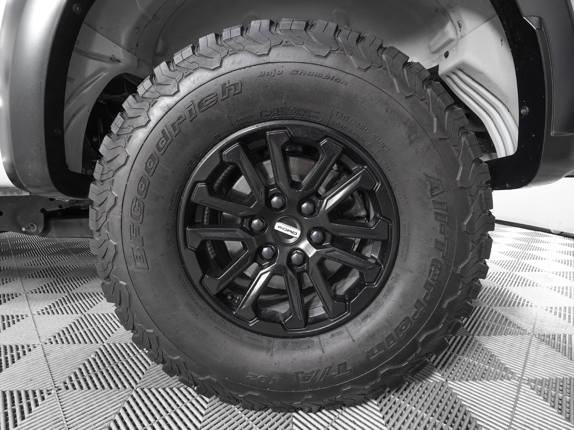Used 2024 Ford F150 Raptor AWD/4WD image 33