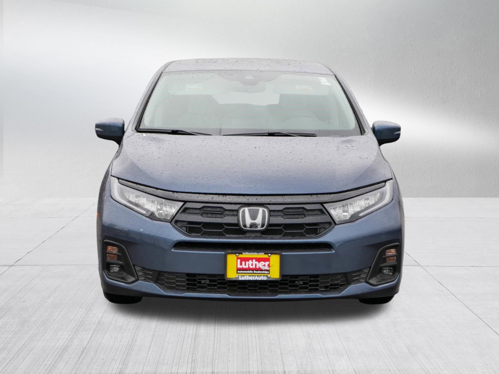 Used 2026 Honda Odyssey EX-L image 2