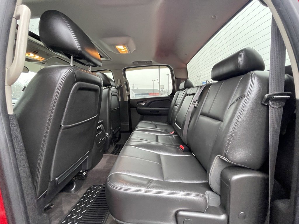 Certified 2013 Chevrolet Silverado 2500 LTZ w/ LTZ Plus Package image 25