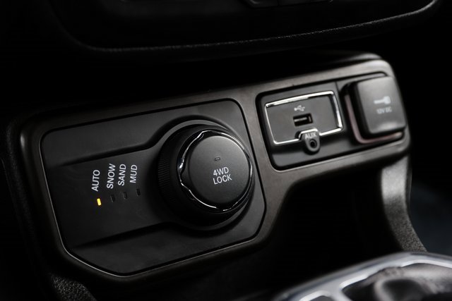 Used 2020 Jeep Renegade Latitude image 27