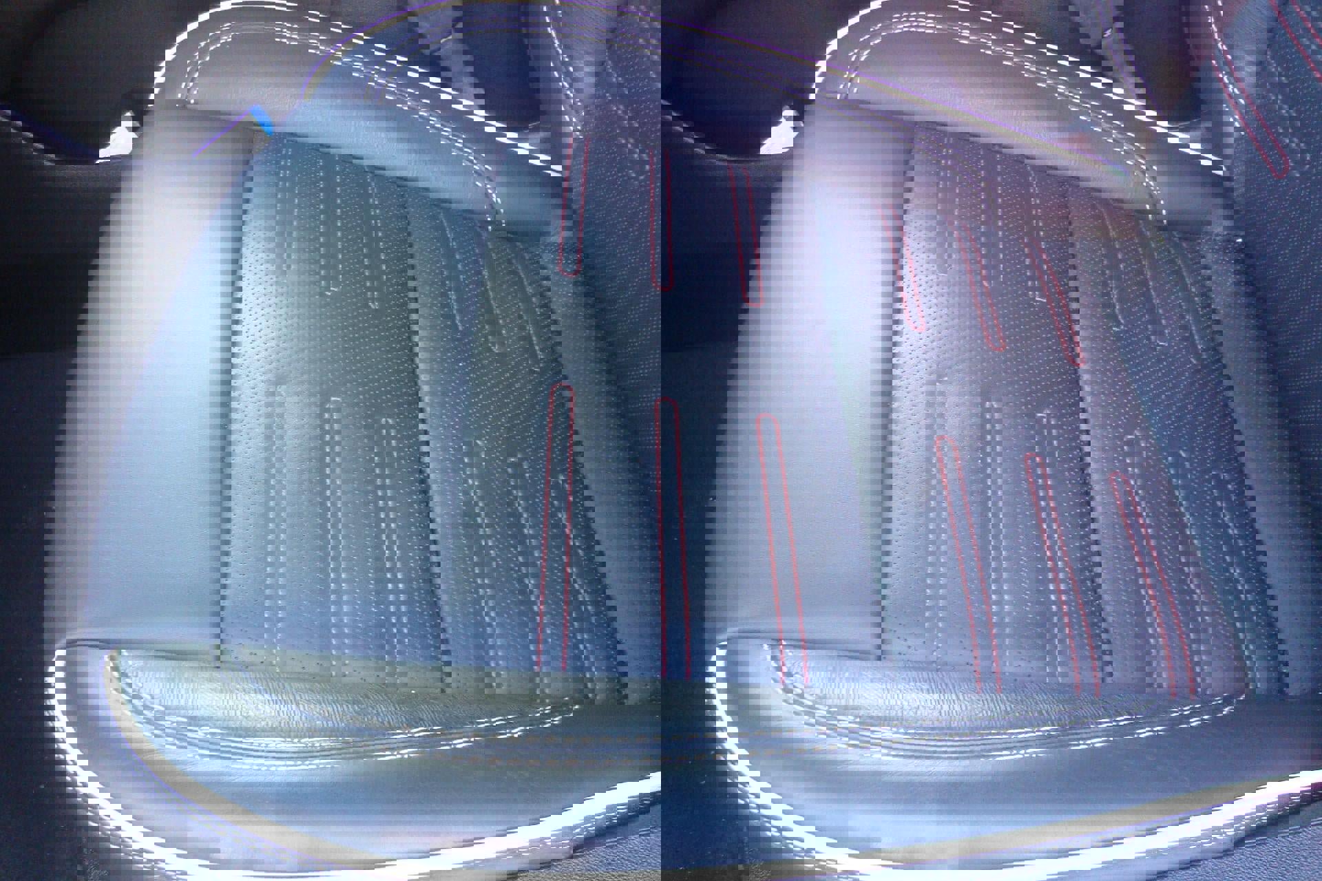 Used 2025 GMC Yukon AT4 Ultimate image 9