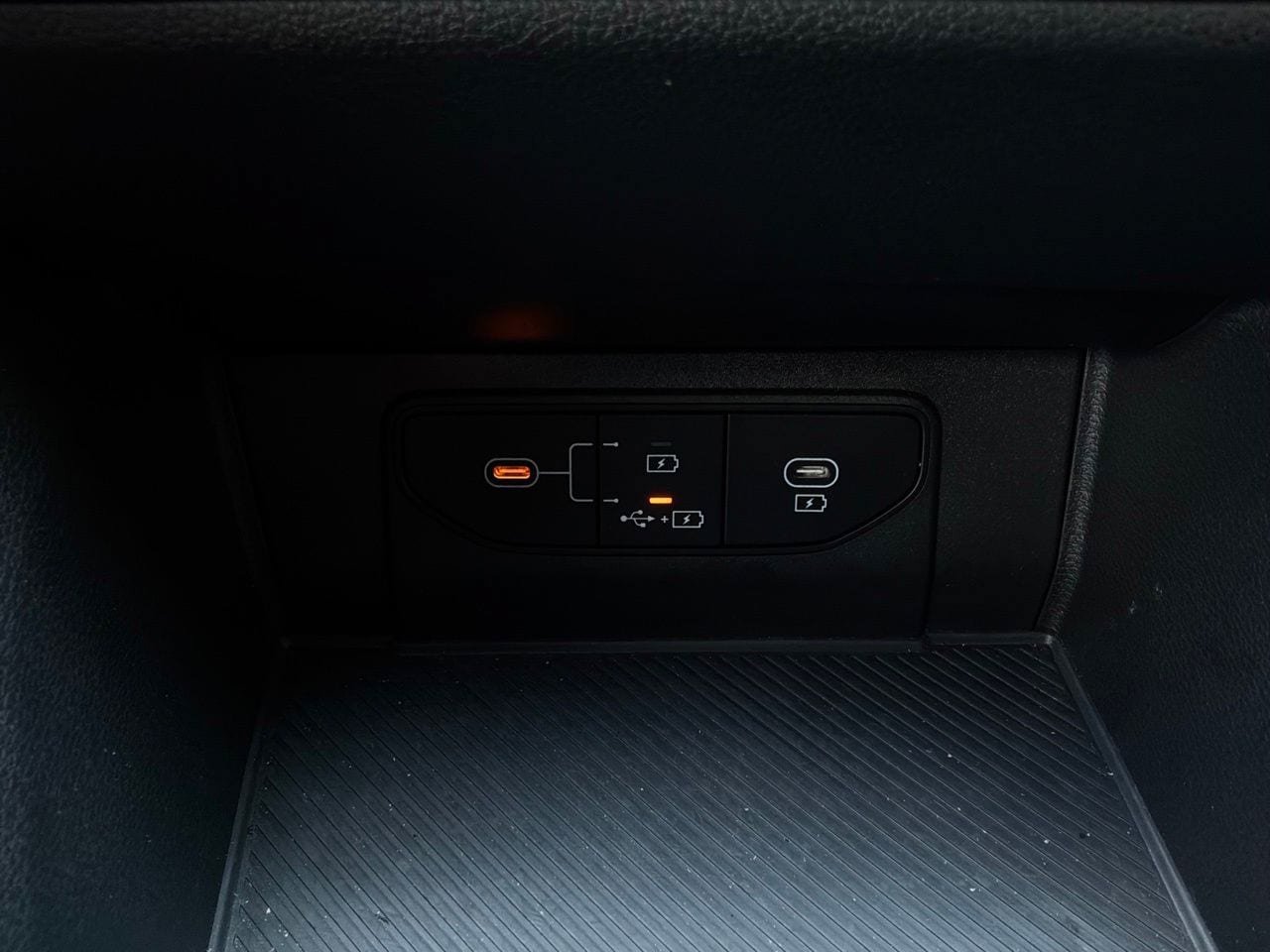 Used 2026 Kia Sportage LX FWD image 23