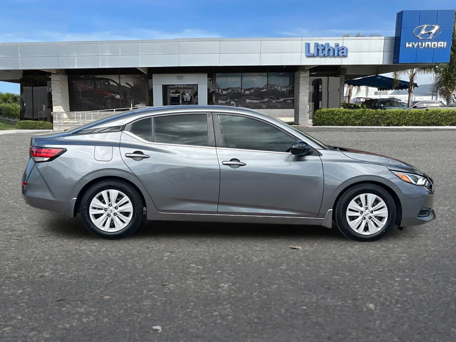 Used 2022 Nissan Sentra S FWD image 9
