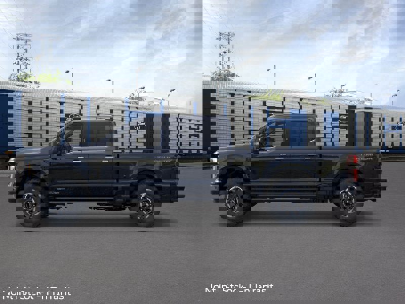 New 2026 Ford F350 4x4 Crew Cab Super Duty image 3
