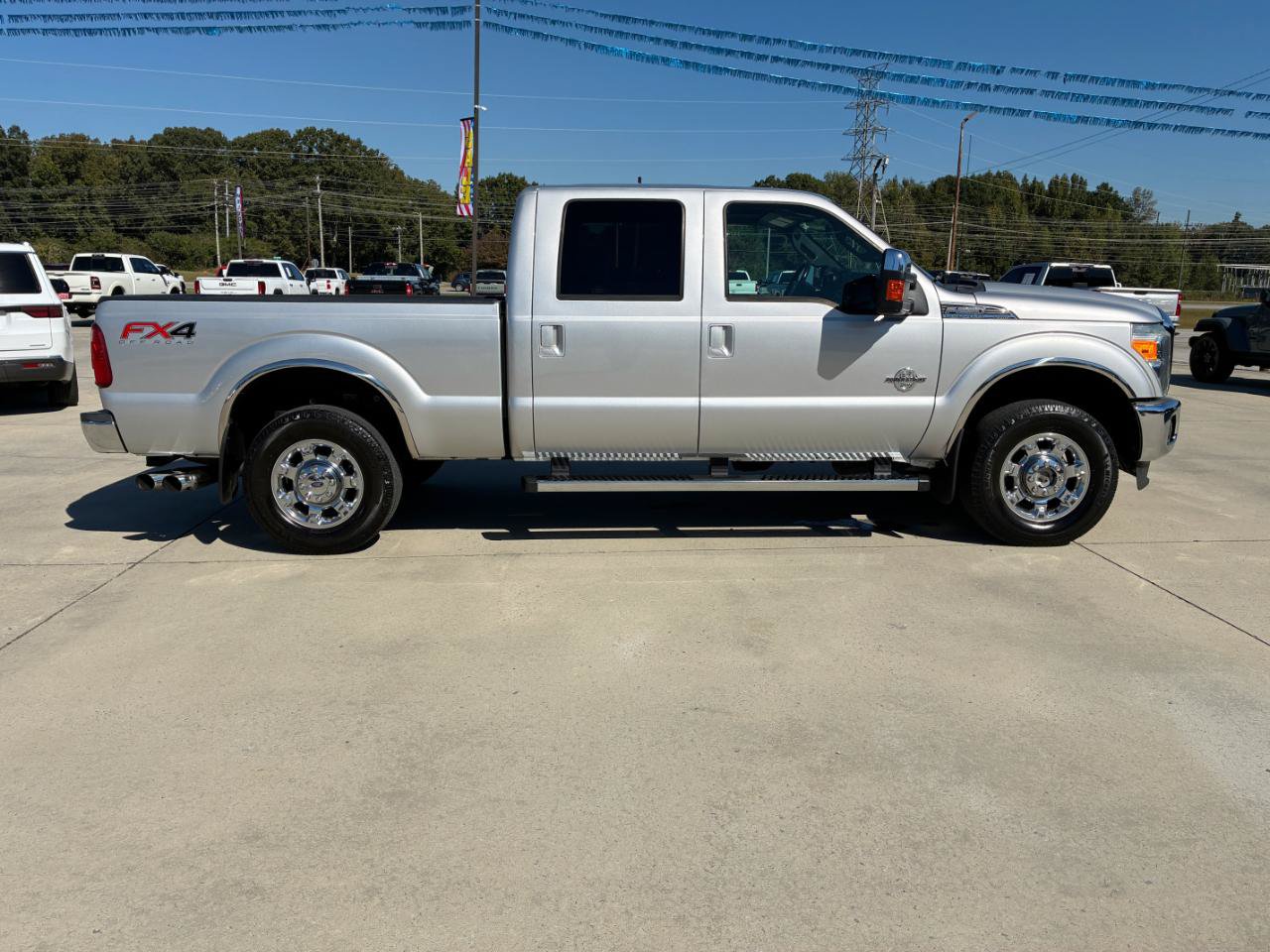 Used 2015 Ford F250 Lariat w/ Lariat Ultimate Package AWD/4WD image 5