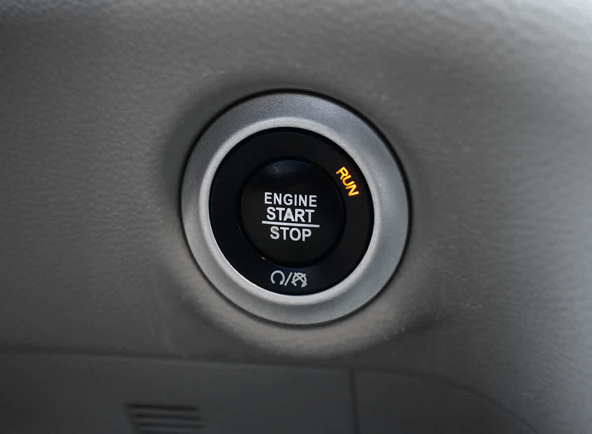 Used 2019 Chrysler Pacifica Touring-L FWD image 18