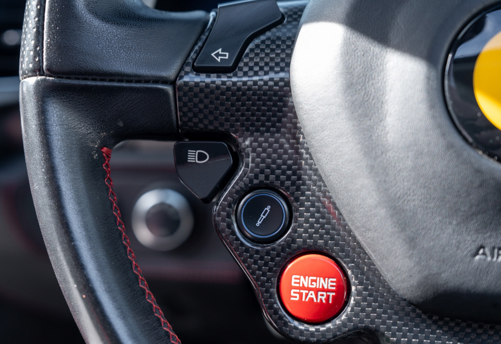 Used 2013 Ferrari 458 Spider RWD image 25