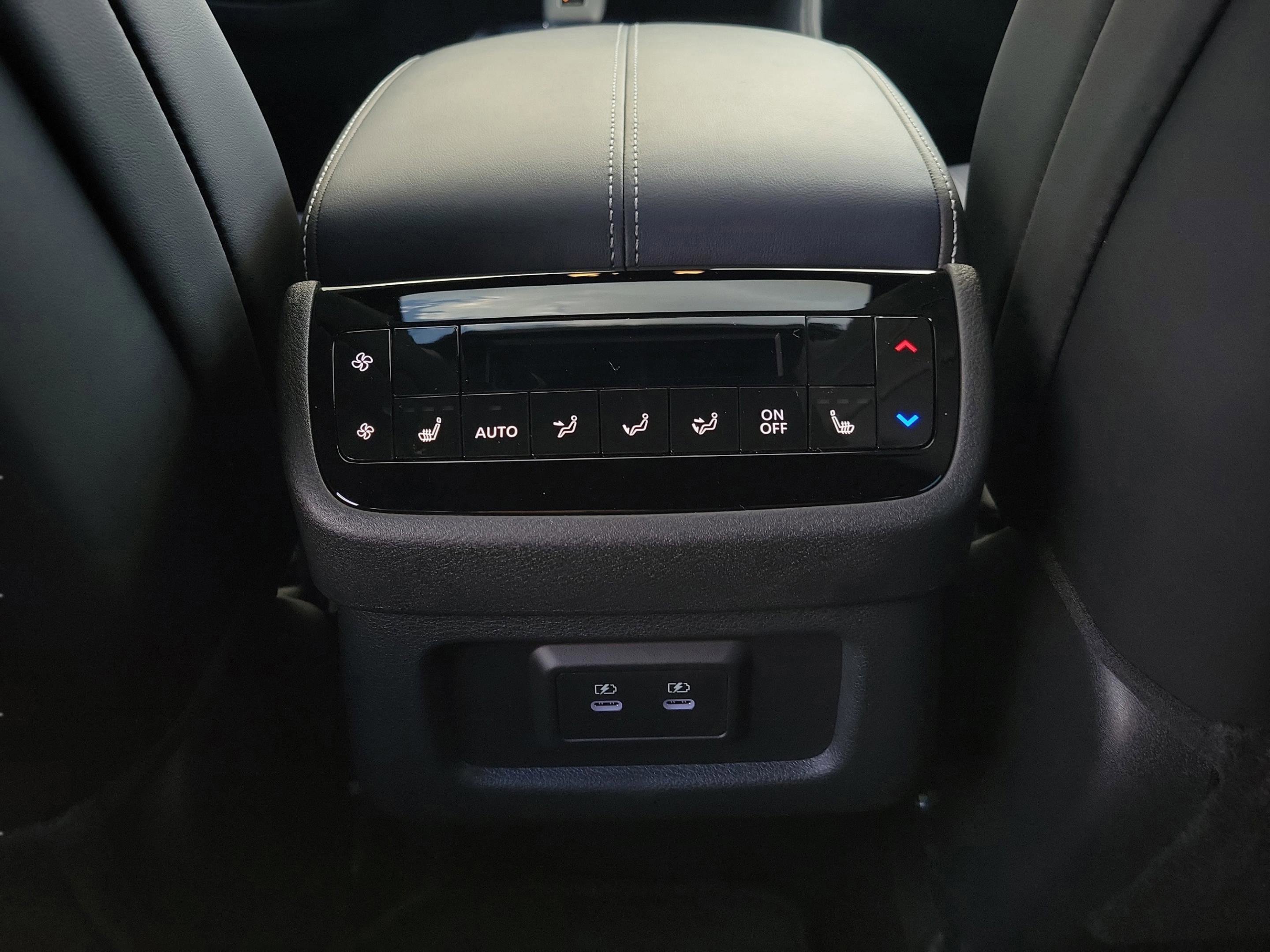 New 2026 INFINITI QX60 Sport w/ Dark Cargo Package image 10