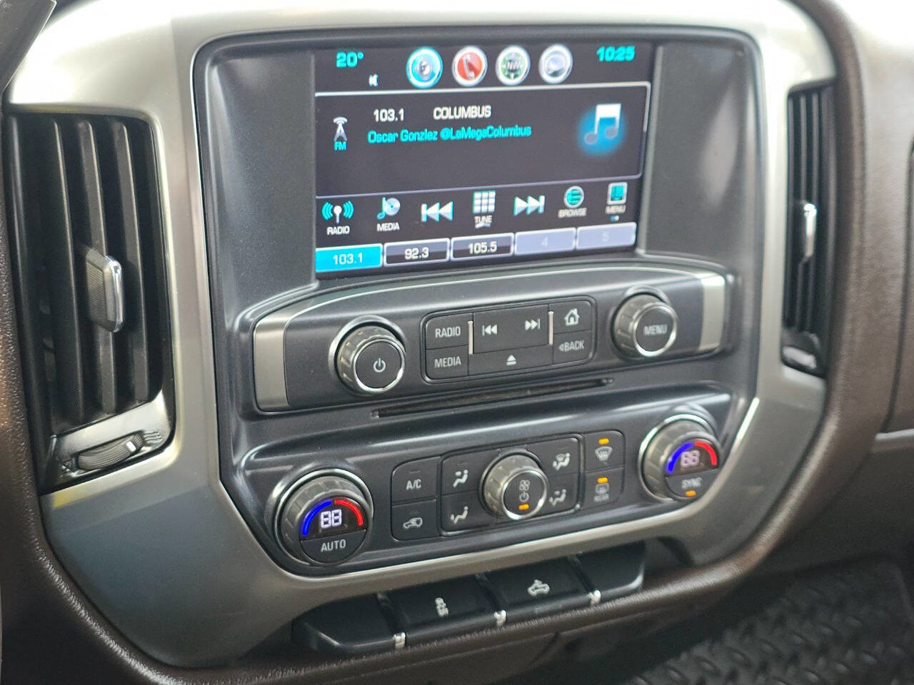 Used 2017 Chevrolet Silverado 1500 LT w/ All Star Edition image 17