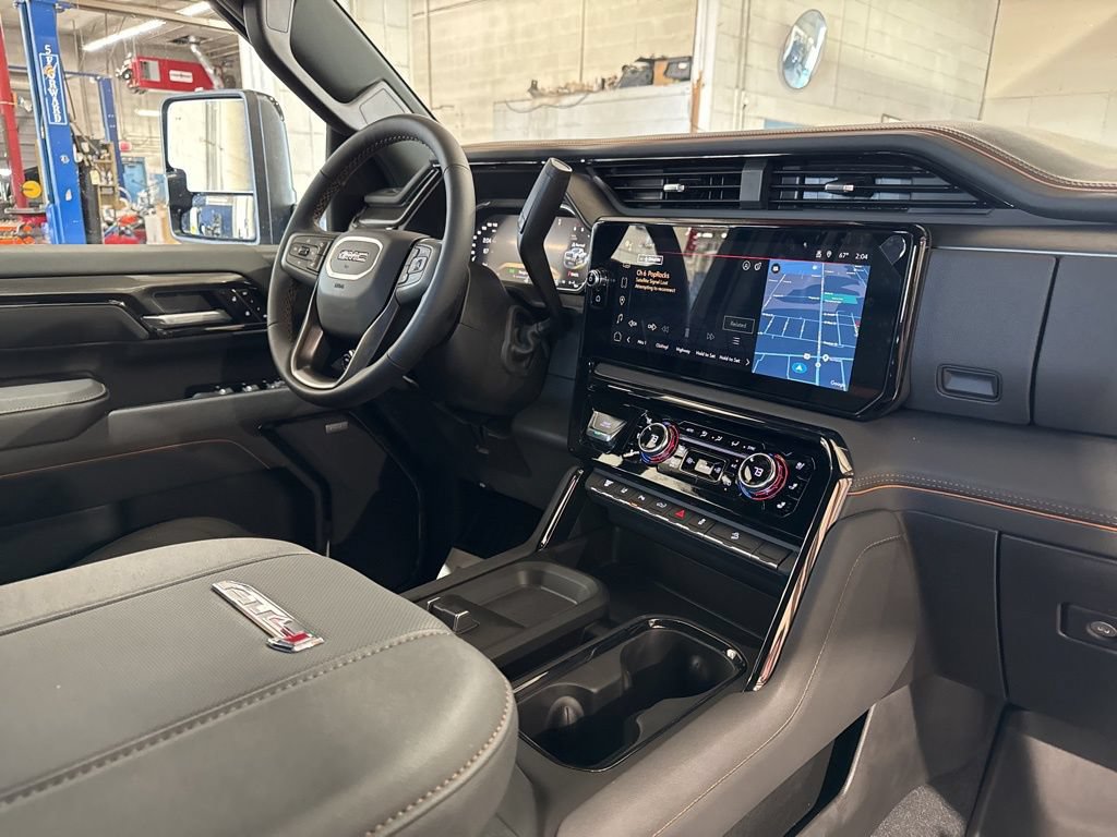 New 2026 GMC Sierra 2500 AT4 w/ AT4 Premium Plus Package AWD/4WD image 31