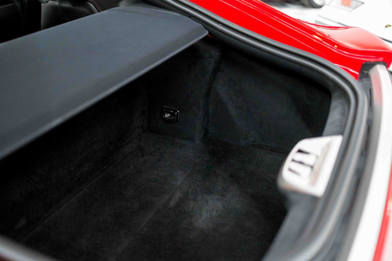 Used 2014 Ferrari F12 Berlinetta image 85