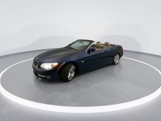 Used 2011 BMW 328i Convertible RWD image 2