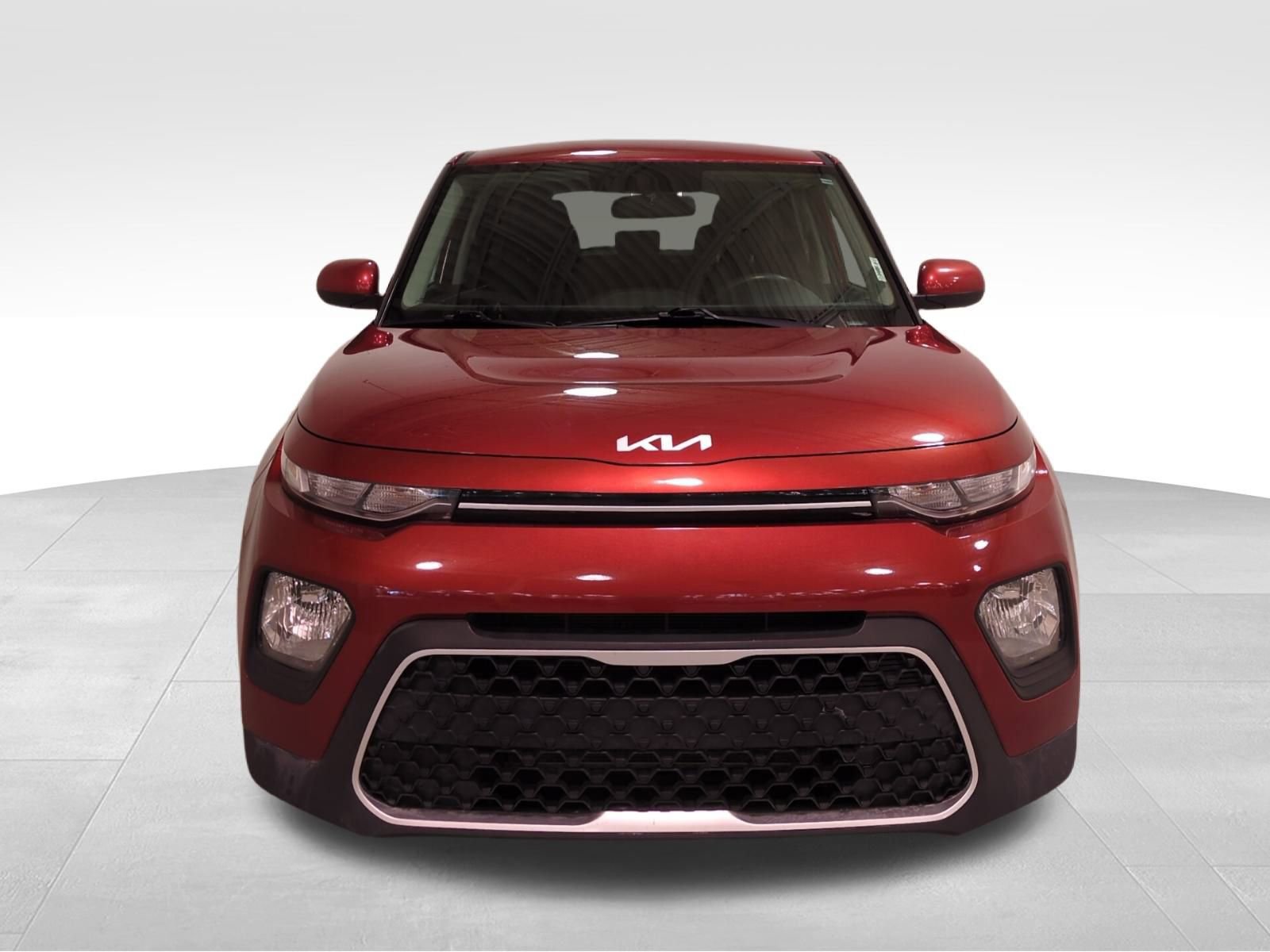 Used 2022 Kia Soul LX image 9