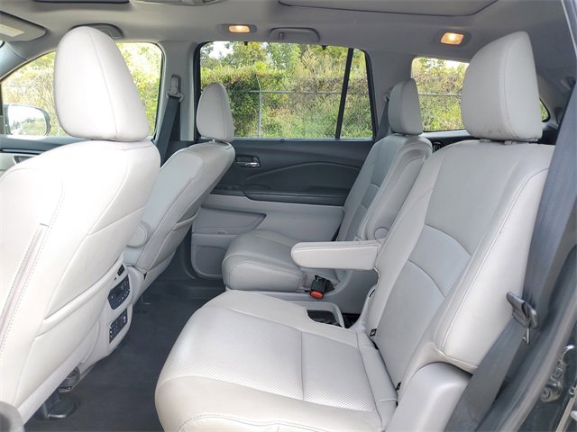 Used 2018 Honda Pilot Elite image 10