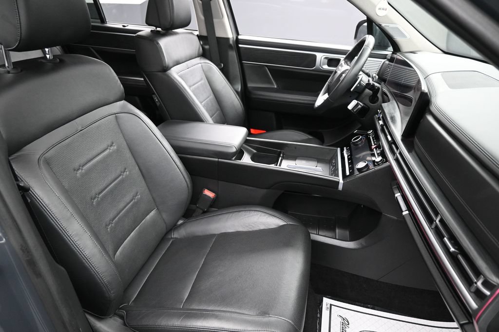 Used 2024 Hyundai Santa Fe Limited AWD/4WD image 38