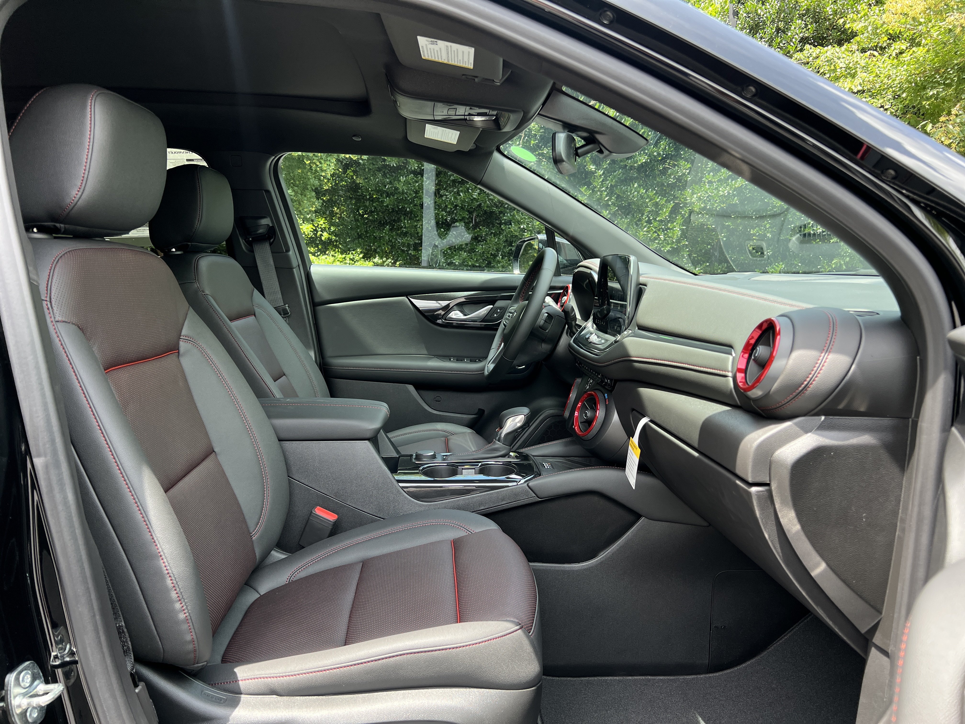 New 2026 Chevrolet Blazer RS w/ Enhanced Convenience Package FWD image 34