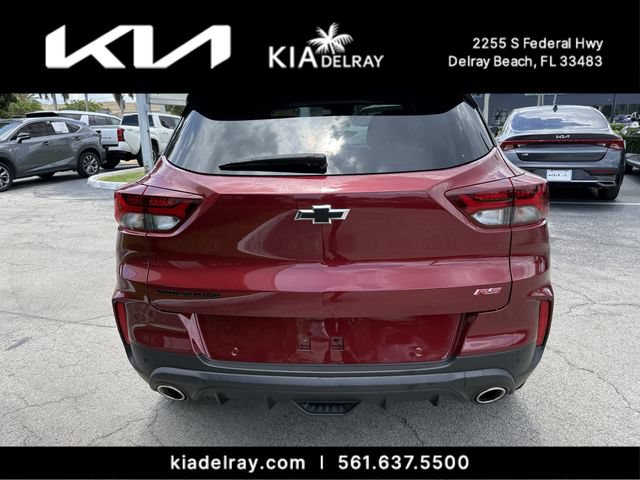 Used 2023 Chevrolet TrailBlazer RS w/ Sun and Liftgate Package FWD image 4