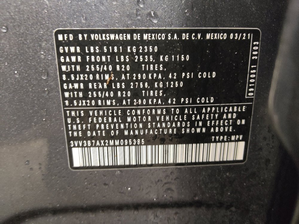 Used 2021 Volkswagen Tiguan SE R-Line FWD image 33