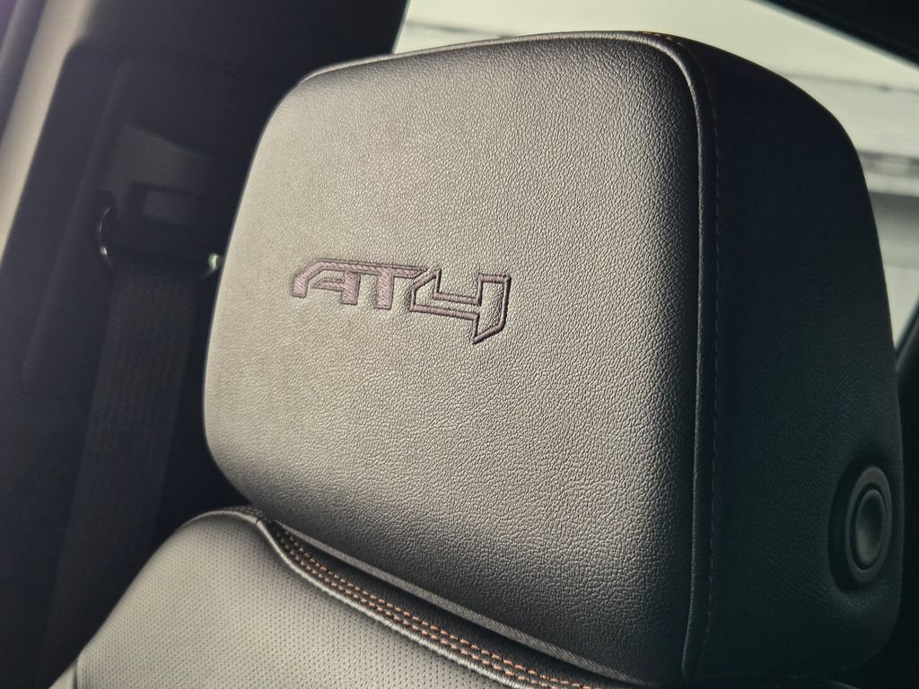 Used 2024 GMC Sierra 1500 AT4 w/ AT4 Premium Package AWD/4WD image 31